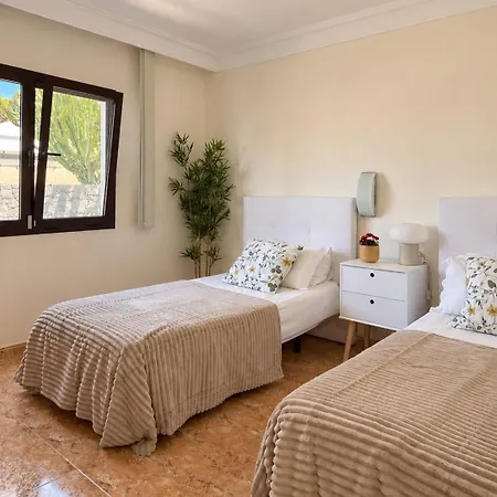 Riptide Luxury Sea Front With A Heated Pool Free * Yaiza (Lanzarote)